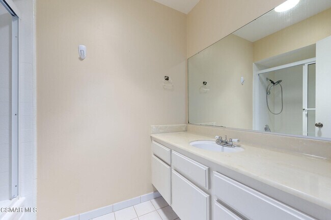 Building Photo - 208 Deerwalk Pl