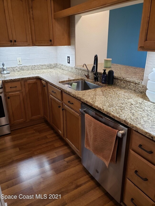 Building Photo - 85 S Atlantic Ave