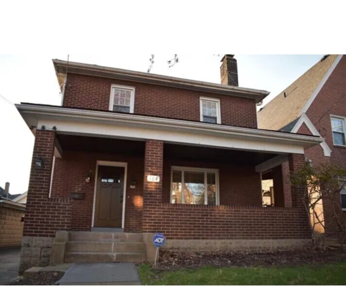 Primary Photo - 184 Stanton Ct E