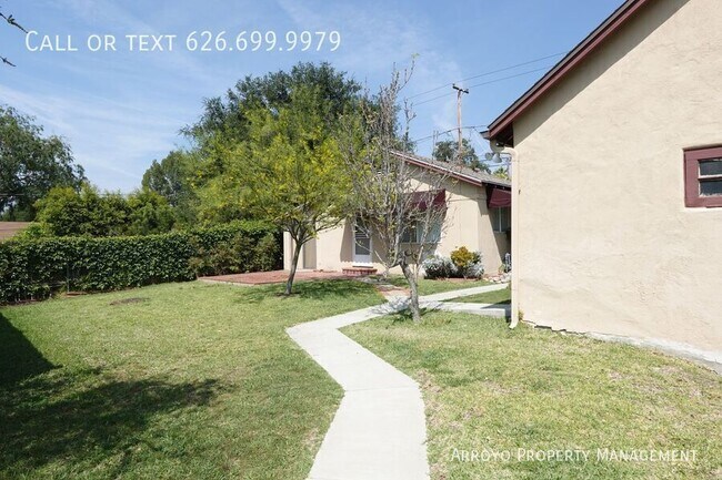 Building Photo - 1755 Paloma St