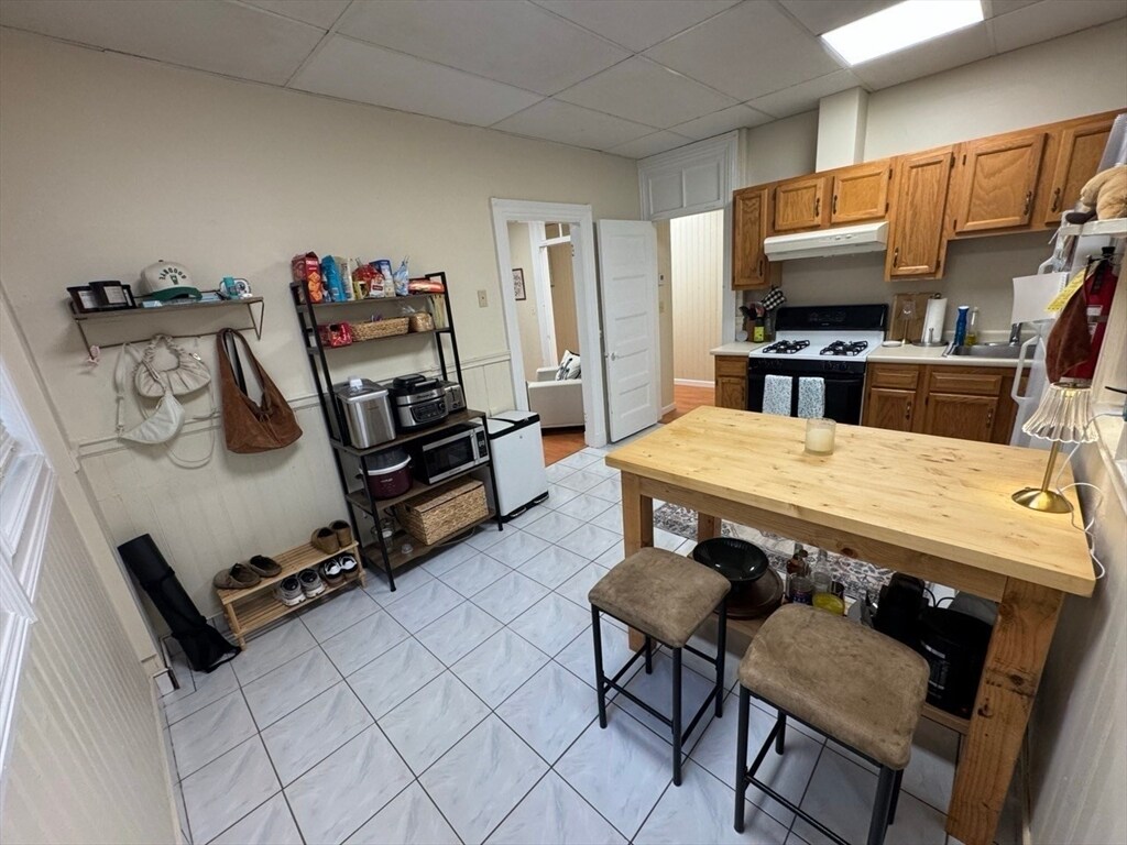 Building Photo - 5 Champney St