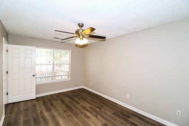 Building Photo - 1248 Calebs Ridge Dr