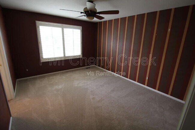 Building Photo - 7489 Bur Oak Pl