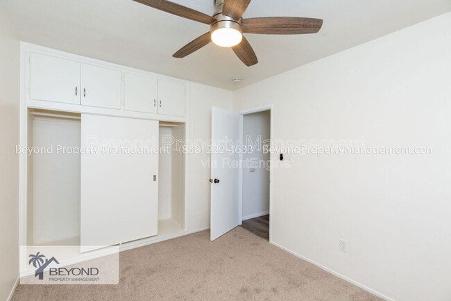 Building Photo - 4437.5 Menlo Ave