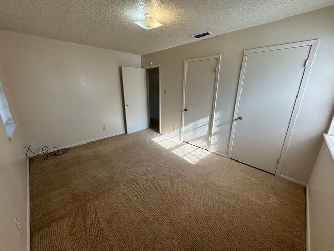 Building Photo - 3-Bedroom House for Rent in Copperas Cove