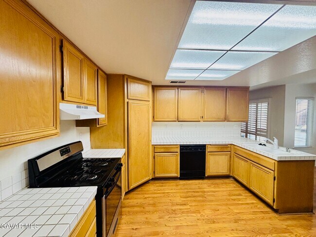 Building Photo - 3108 Tourmaline Ln