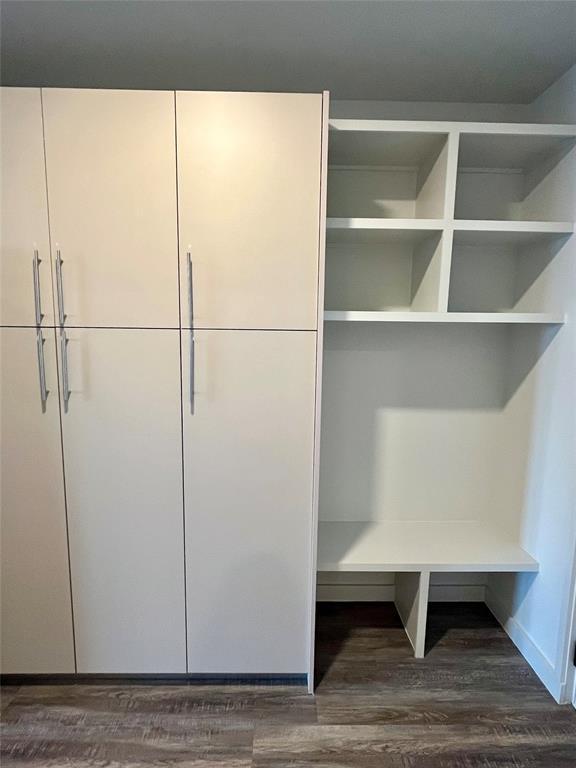 Building Photo - 4004 Banister Ln