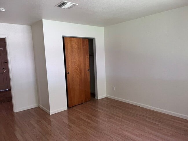 Building Photo - Freshly painted 4 bedroom home on over 2 acres of land.