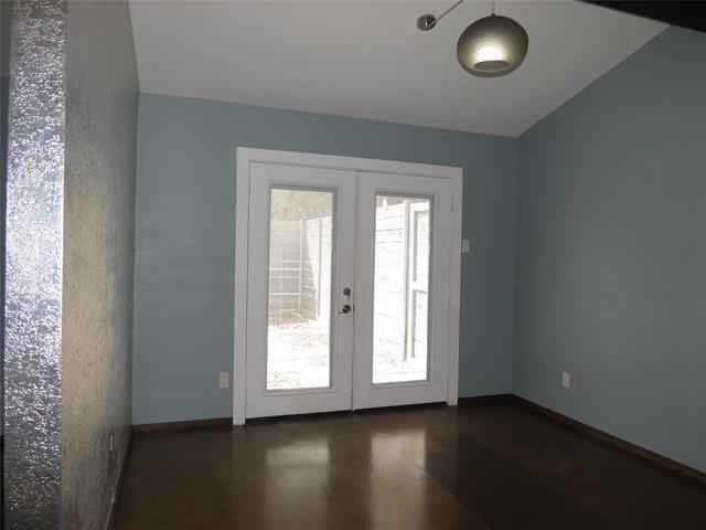 Building Photo - 10505 Swallow Ln