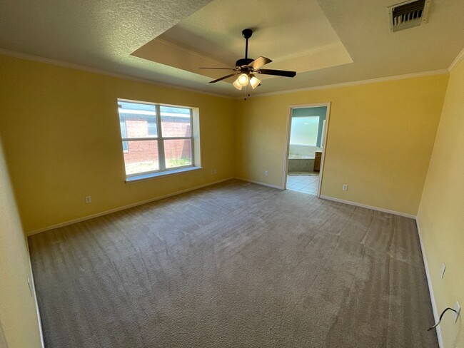 Building Photo - 3906 Fabianna Dr