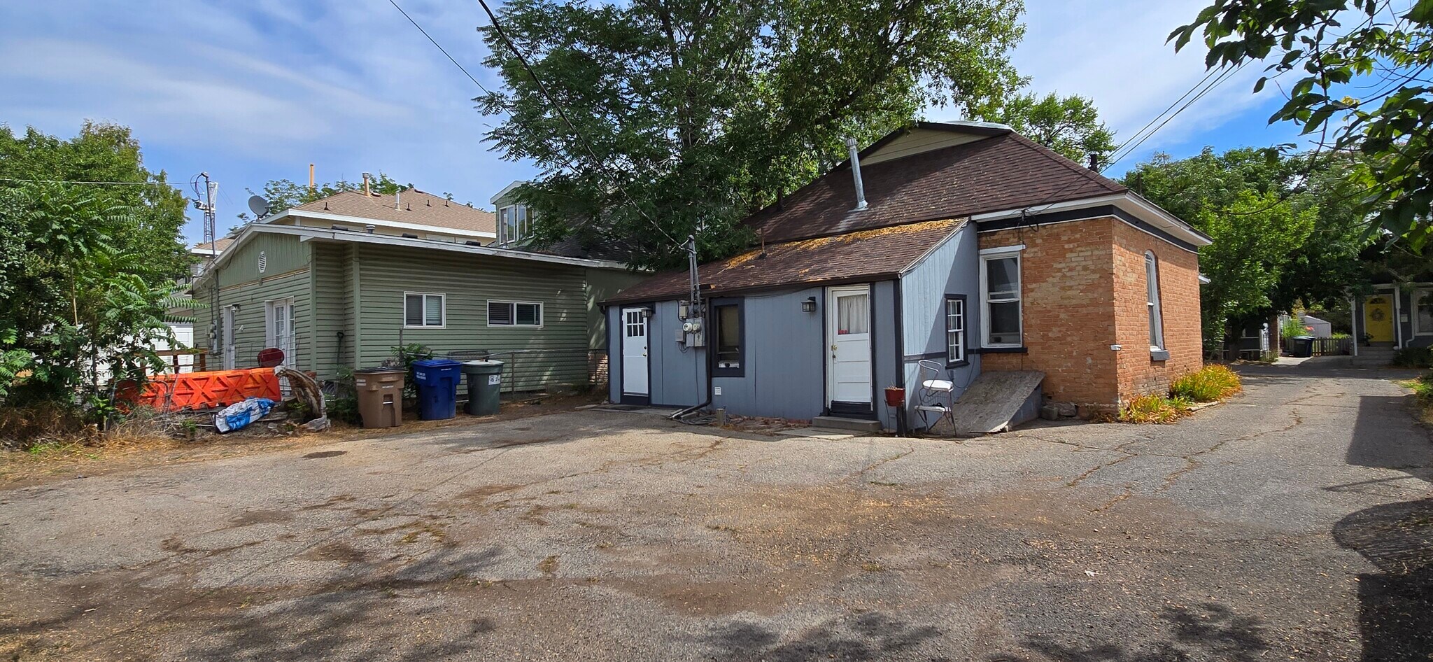Back of Duplex - 534 Windsor St E
