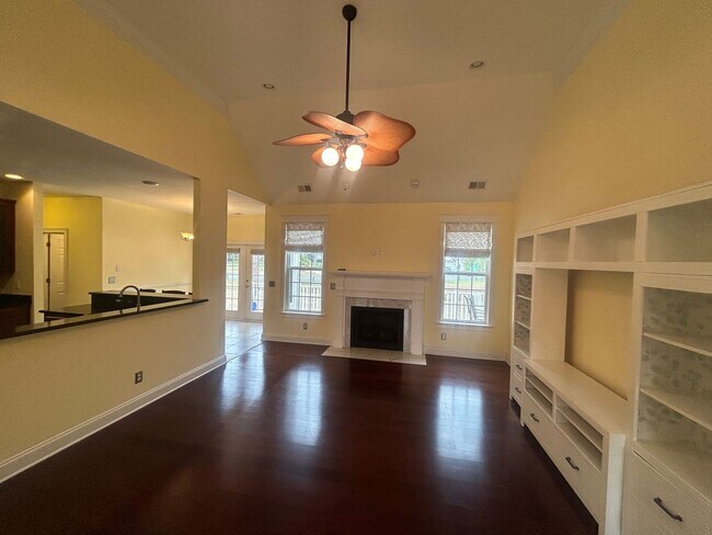 Building Photo - 4 BR, 2 BA unit in Wild Wing - Coming Soon!