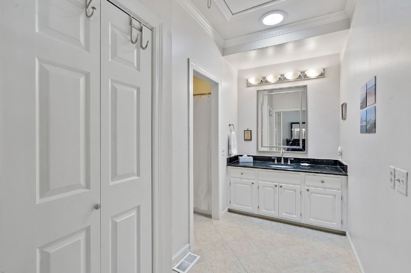 Building Photo - 2707 Abbott Martin Rd