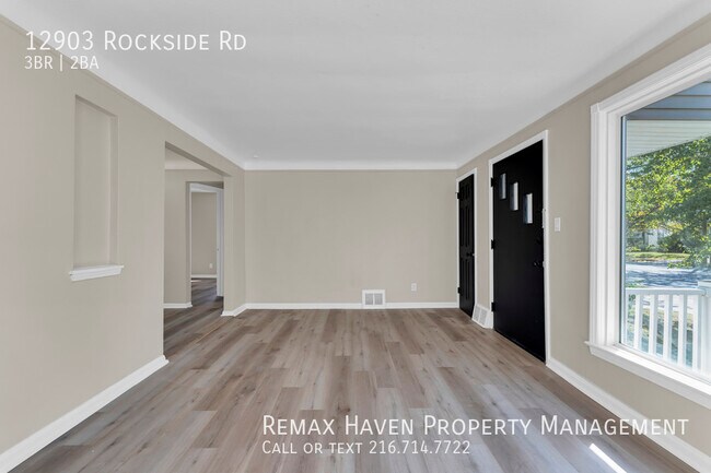 Building Photo - 12903 Rockside Rd