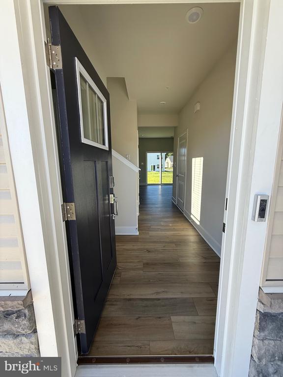 Building Photo - 1670 Lake Placid Dr