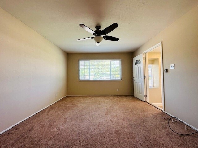 Building Photo - Charming 2-Bedroom, 1-Bathroom in Sacramento!
