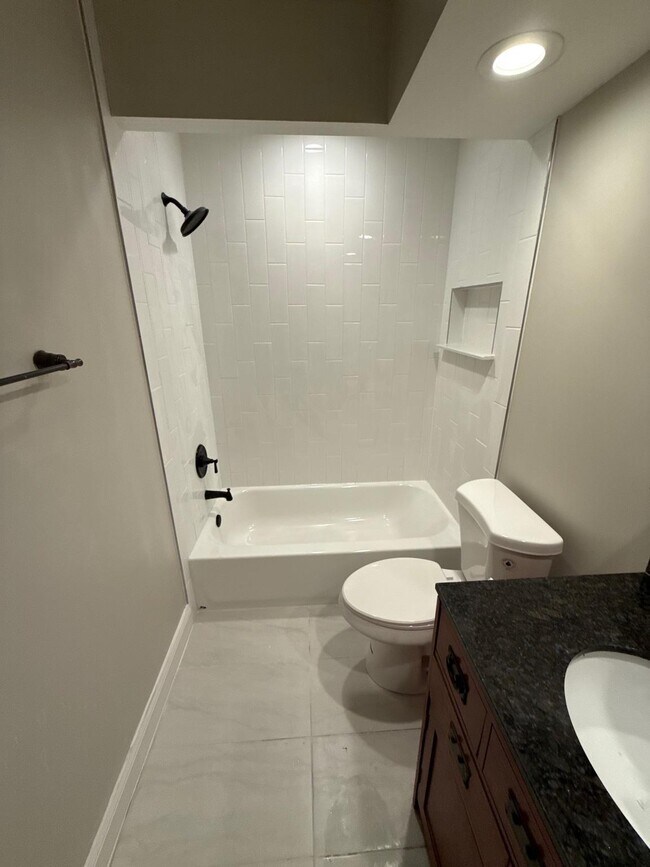 Building Photo - 5423 Rilian Ct