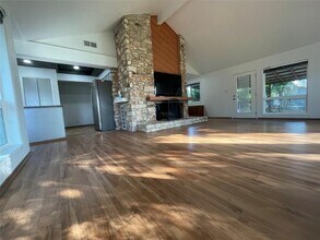 Building Photo - 5802 Longhorn Landing