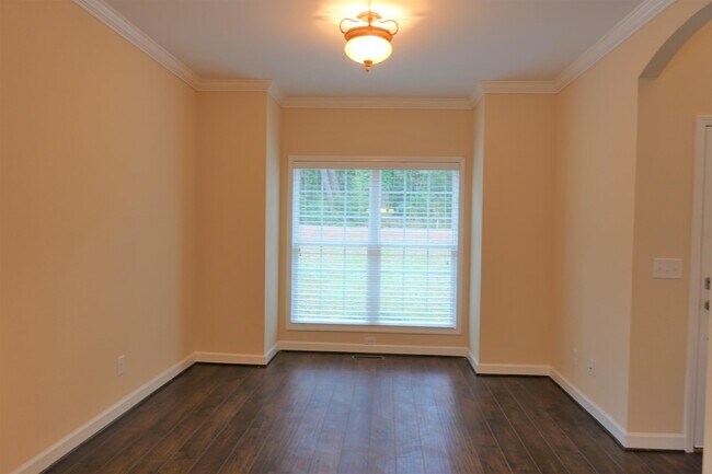 Building Photo - 200 State Rd S-42-2591