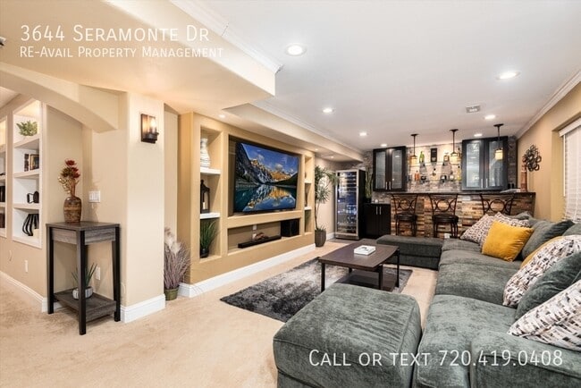 Building Photo - 3644 Seramonte Dr