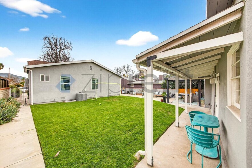 Building Photo - 1113 N Sparks St