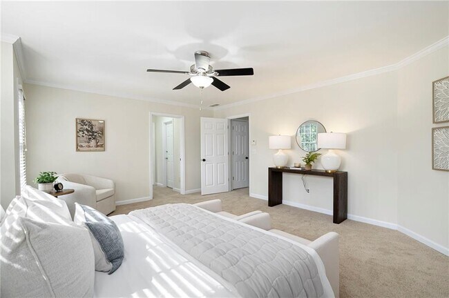 Building Photo - 4711 Oakleigh Manor Dr