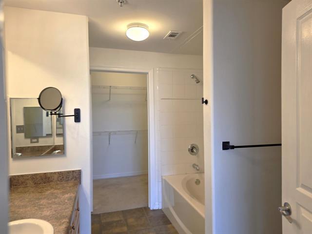 Building Photo - 330 Las Colinas Blvd E