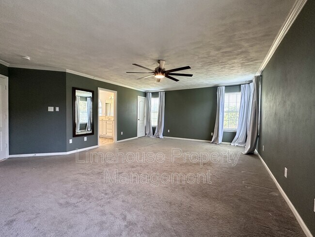 Building Photo - 4412 Valera Ct