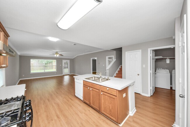 Building Photo - 26526 Marble Point Ln