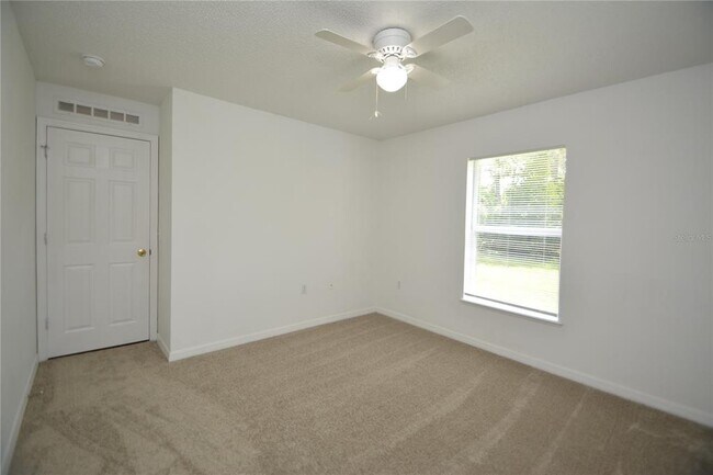 Building Photo - 36 Frenora Ln