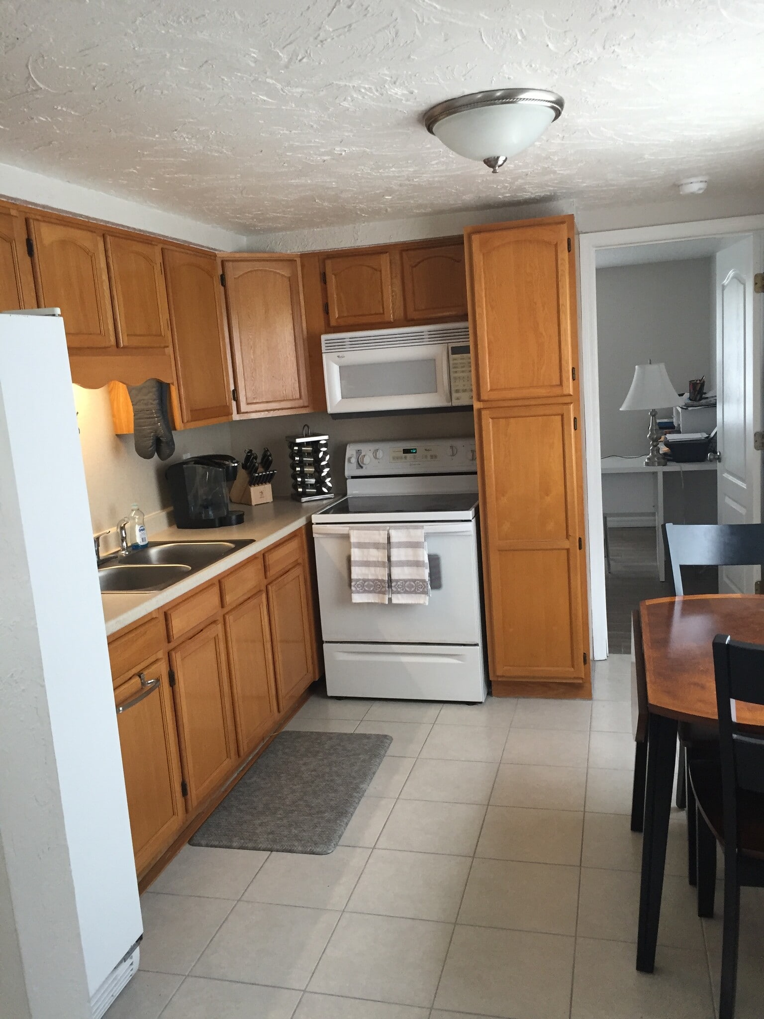Kitchen - 1029 hagle park rd