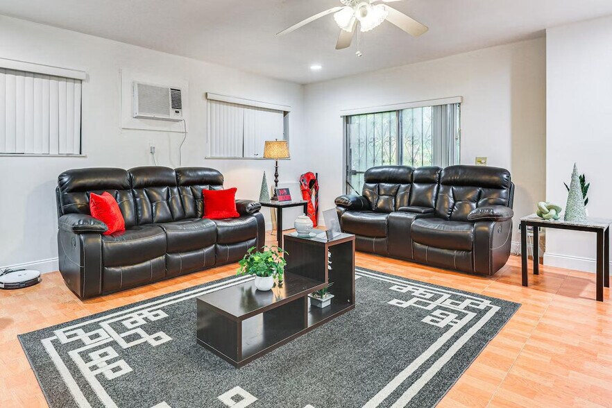 Building Photo - 3960 NW 189th Terrace