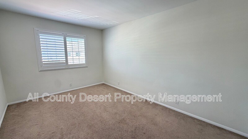 Building Photo - 45374 Sunset Ln