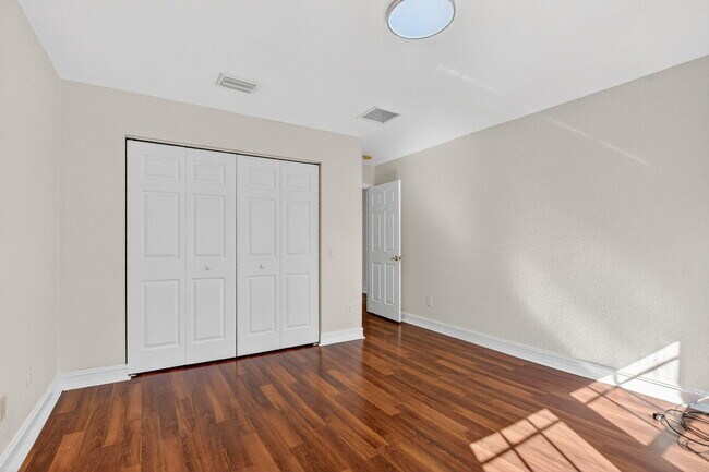 Building Photo - 8951 Morgan Landing Way