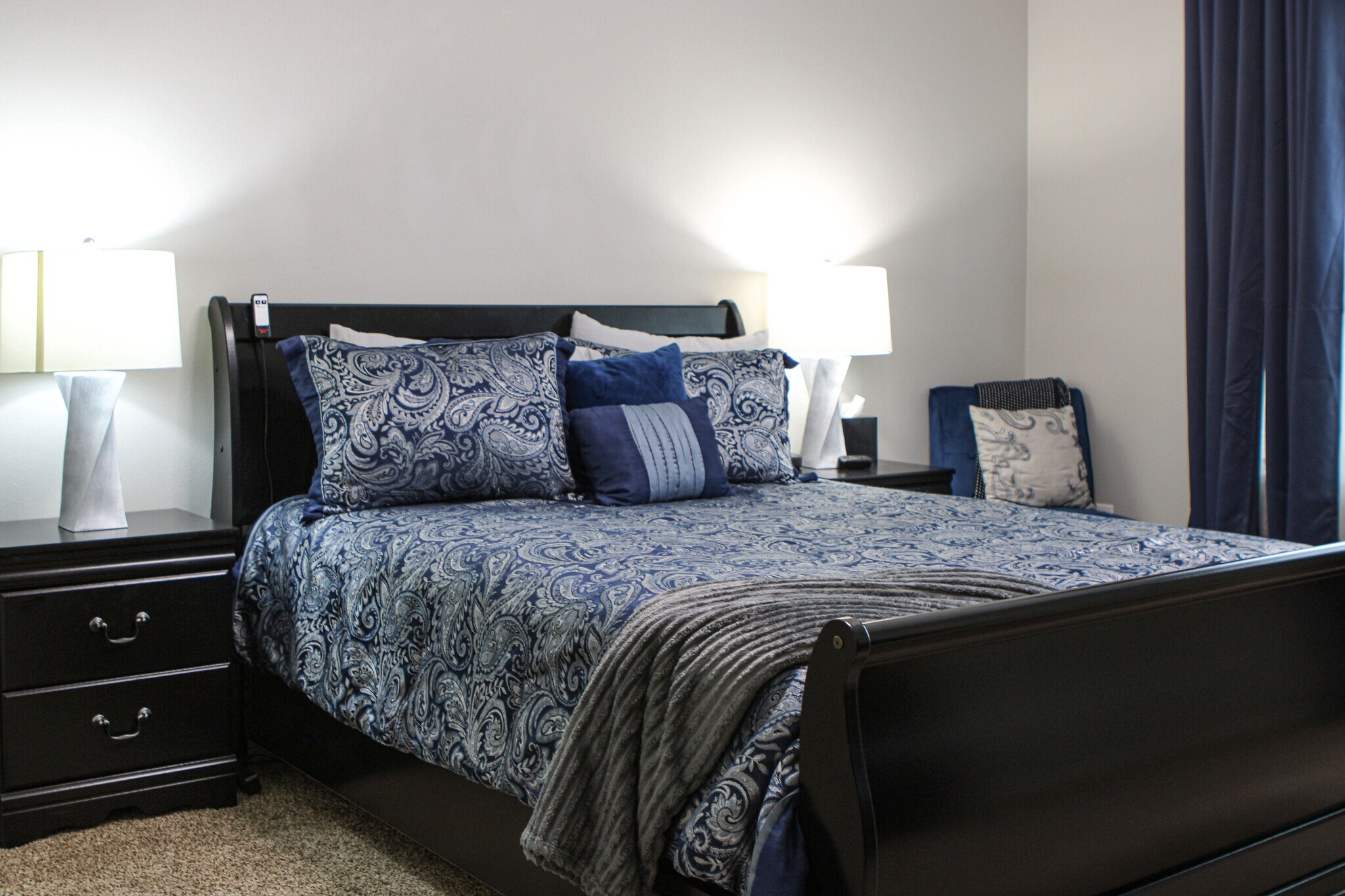 Building Photo - 7801 Rushmore Ave NE