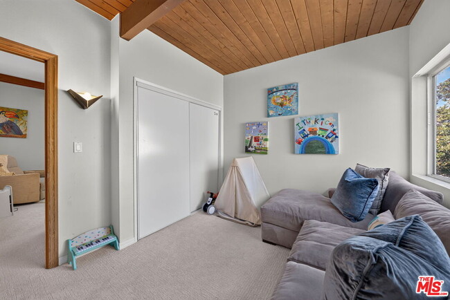 Building Photo - 4308 Alcove Ave
