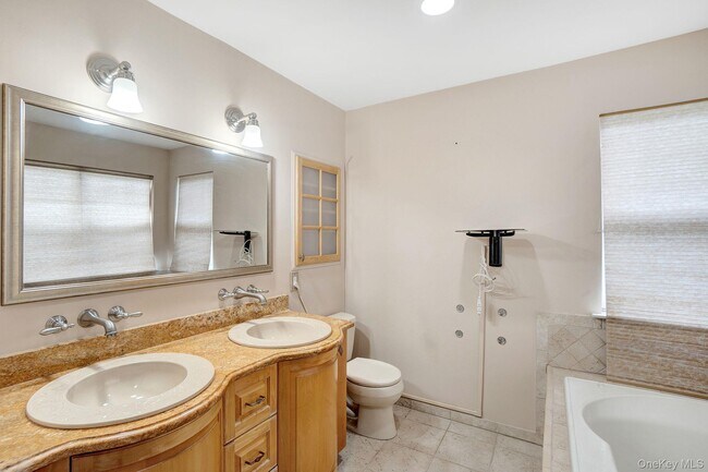 Building Photo - 172 Cranberry Ct