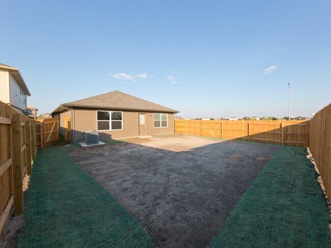 Building Photo - 12117 Greywacke Dr