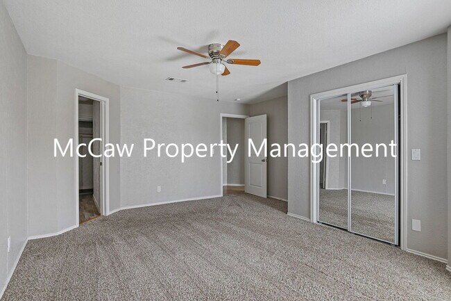 Building Photo - 1414 White Way