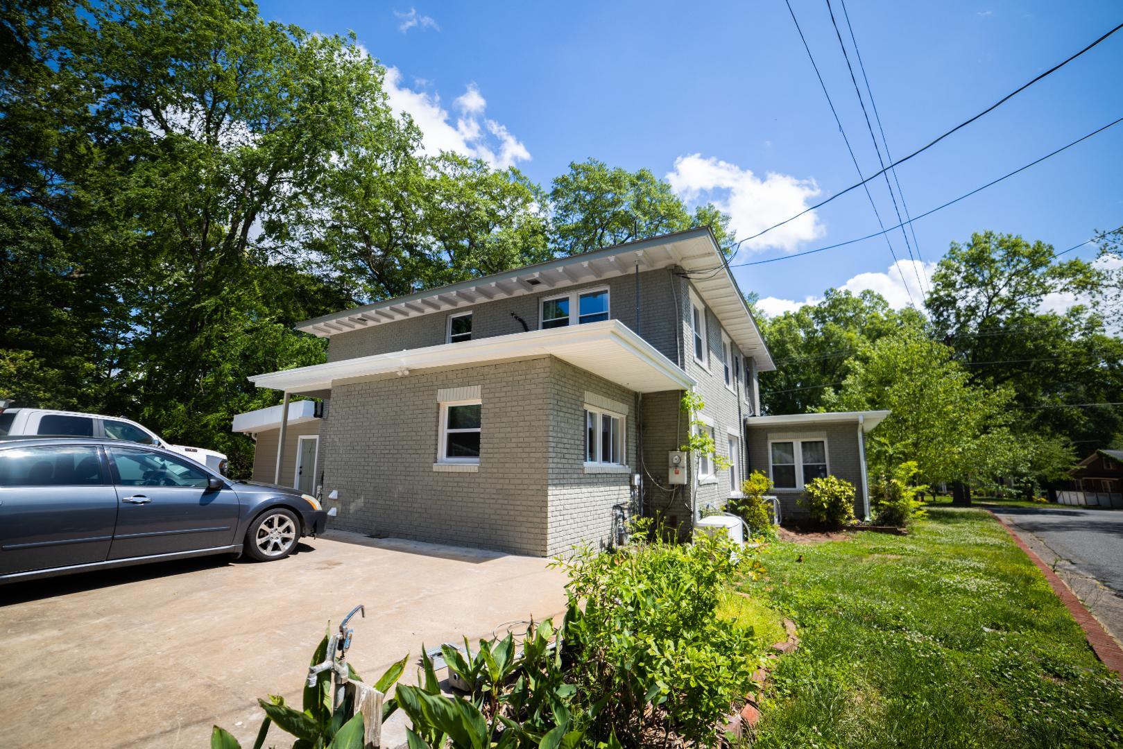 Building Photo - 801 E Marion St