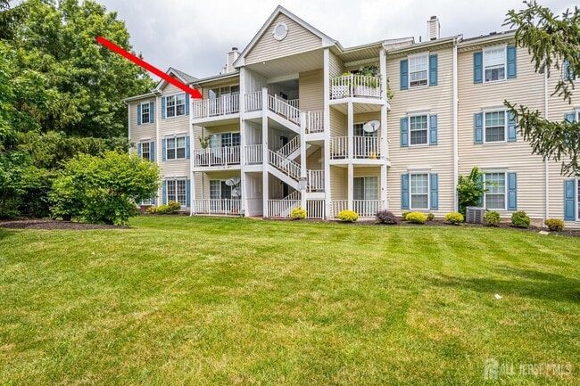 Primary Photo - 152 Darwin Ln