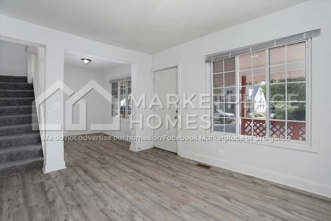 Building Photo - 11051 Dodge Ave