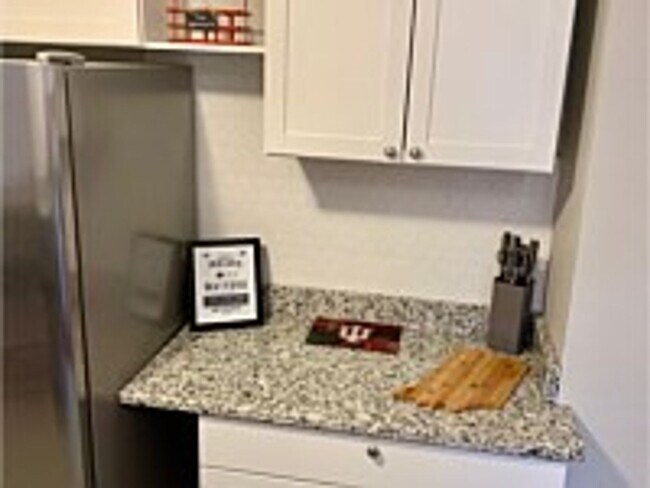 Building Photo - "The Porch" - ABNB, Short Term, monthly and long-term RENTAL. Famous IU Tailgate house