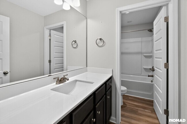 Building Photo - 3662 Dover Run Ln