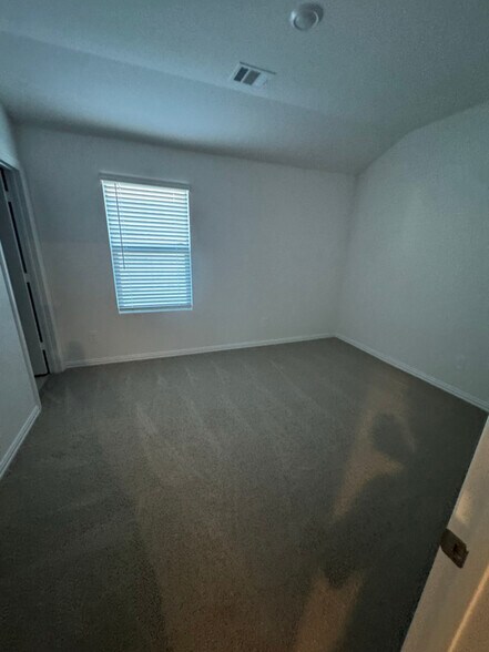 Building Photo - 608 Marigold Hl Wy