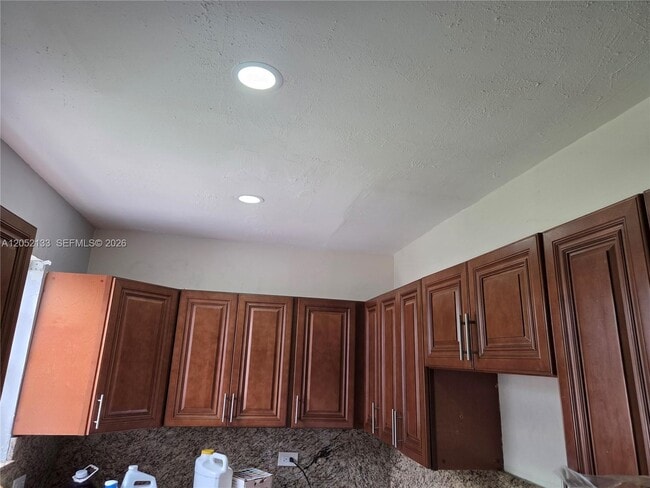 Building Photo - 12235 NW 17th Ct