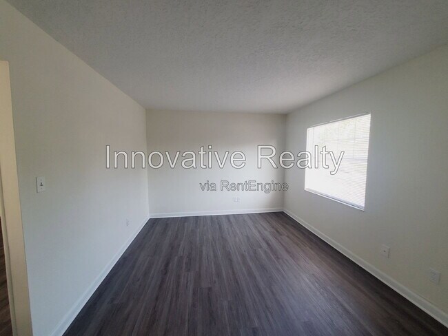 Building Photo - 5266 Davisson Ave