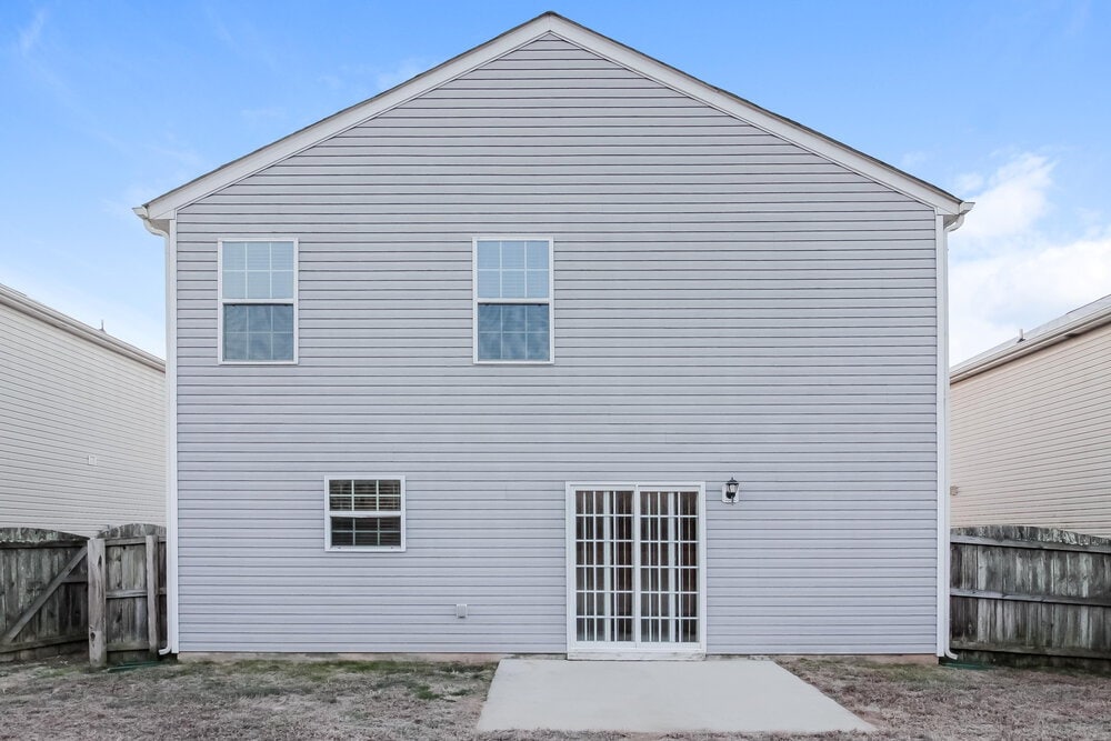 Building Photo - 1866 Eastway Dr