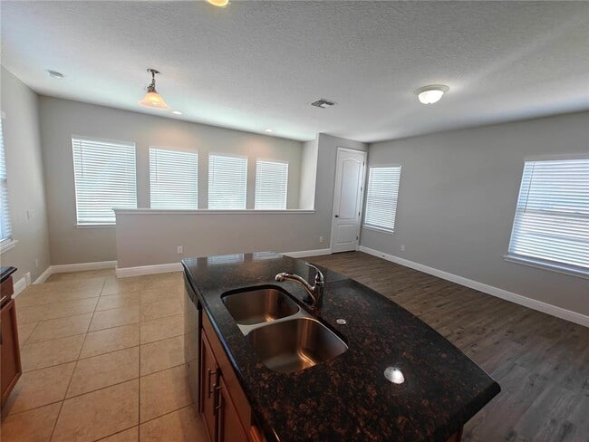 Building Photo - 13455 Doisy St
