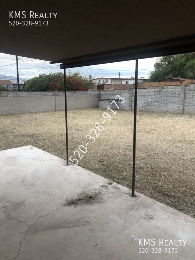 Building Photo - 7634 E Jalapa Pl